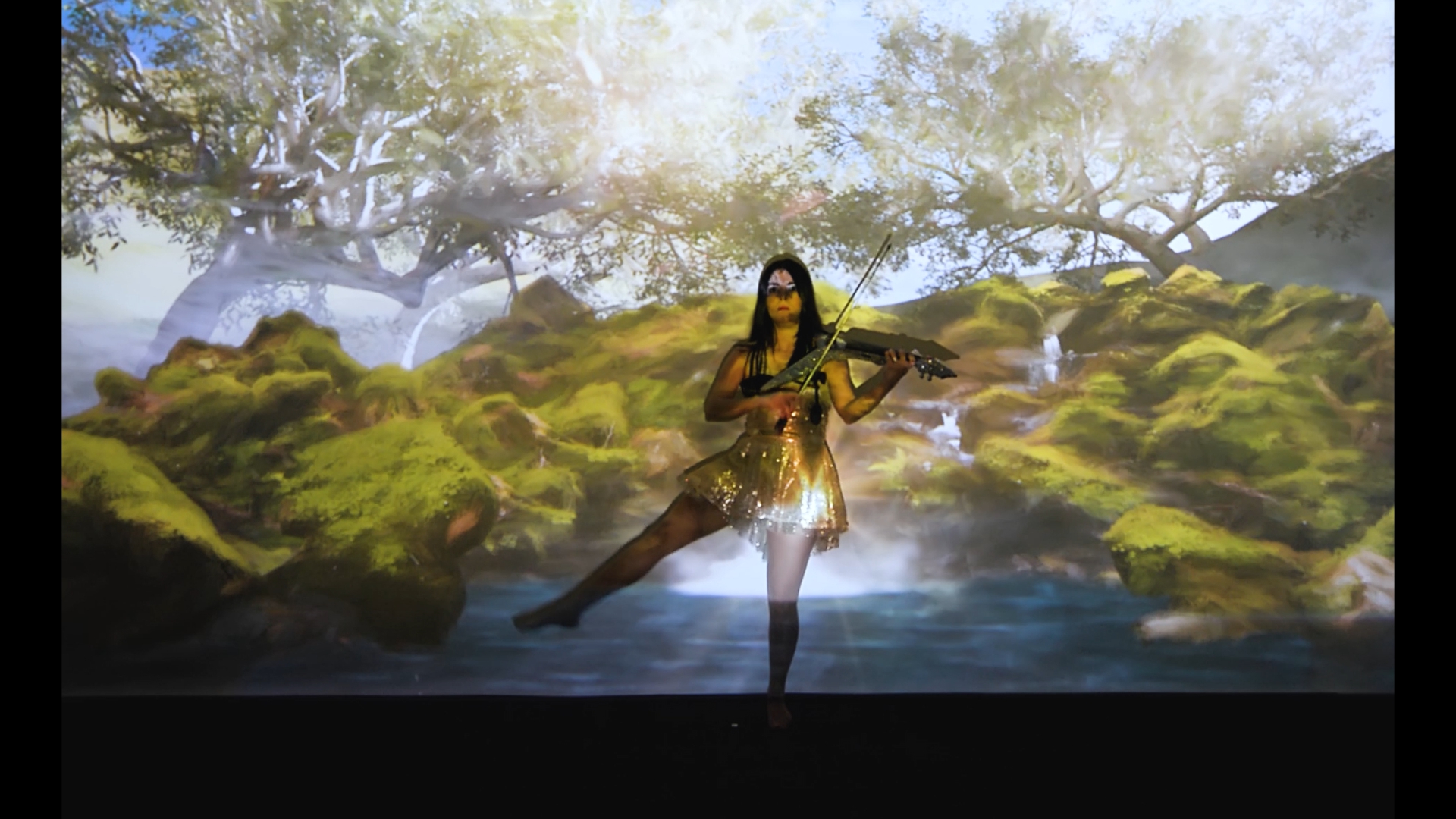 Espectaculo de violin mapping El Dorado